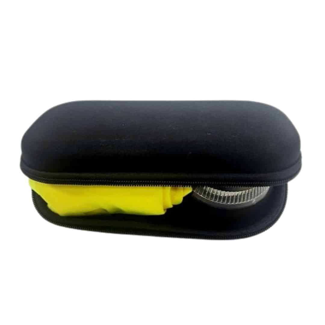 kit de emergencia con luz V16 Geolocalizada y Chaleco de alta visibilidad